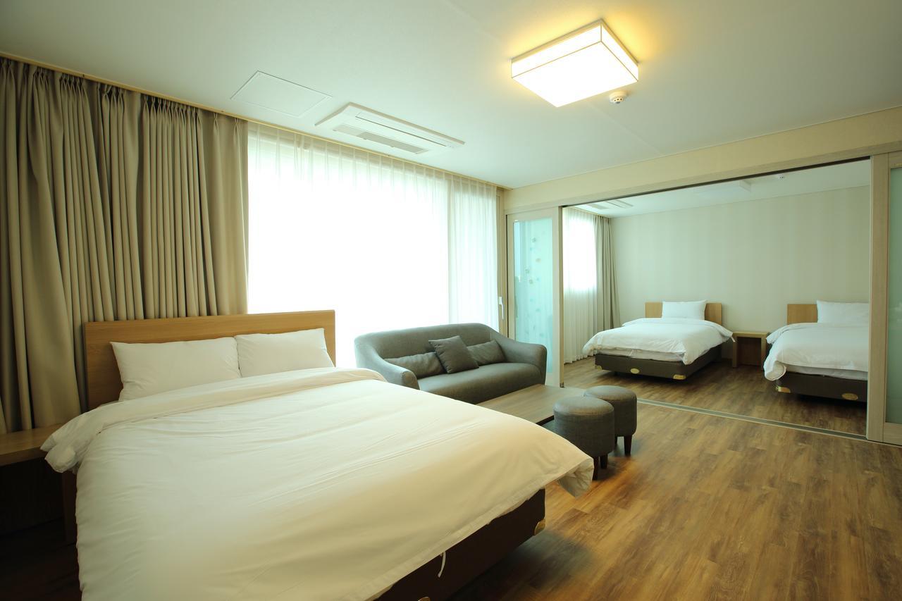 Suave Hotel Seogwipo Exterior foto