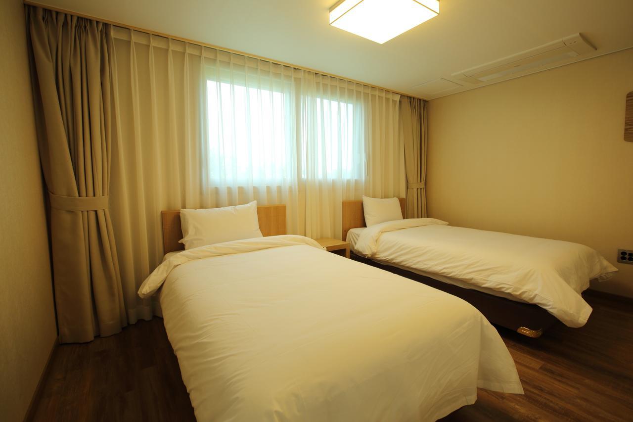 Suave Hotel Seogwipo Exterior foto